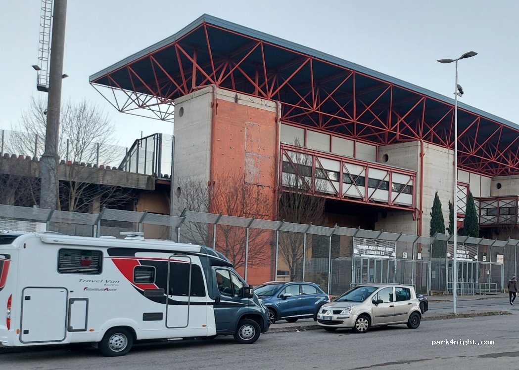 (87100) Cosenza - Via degli Stadi — foto 2
