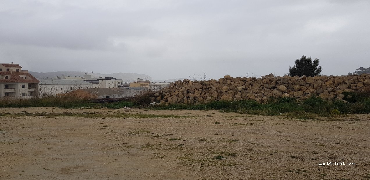 (03720) Benissa - 15 Avinguda del País Valencià — foto 2