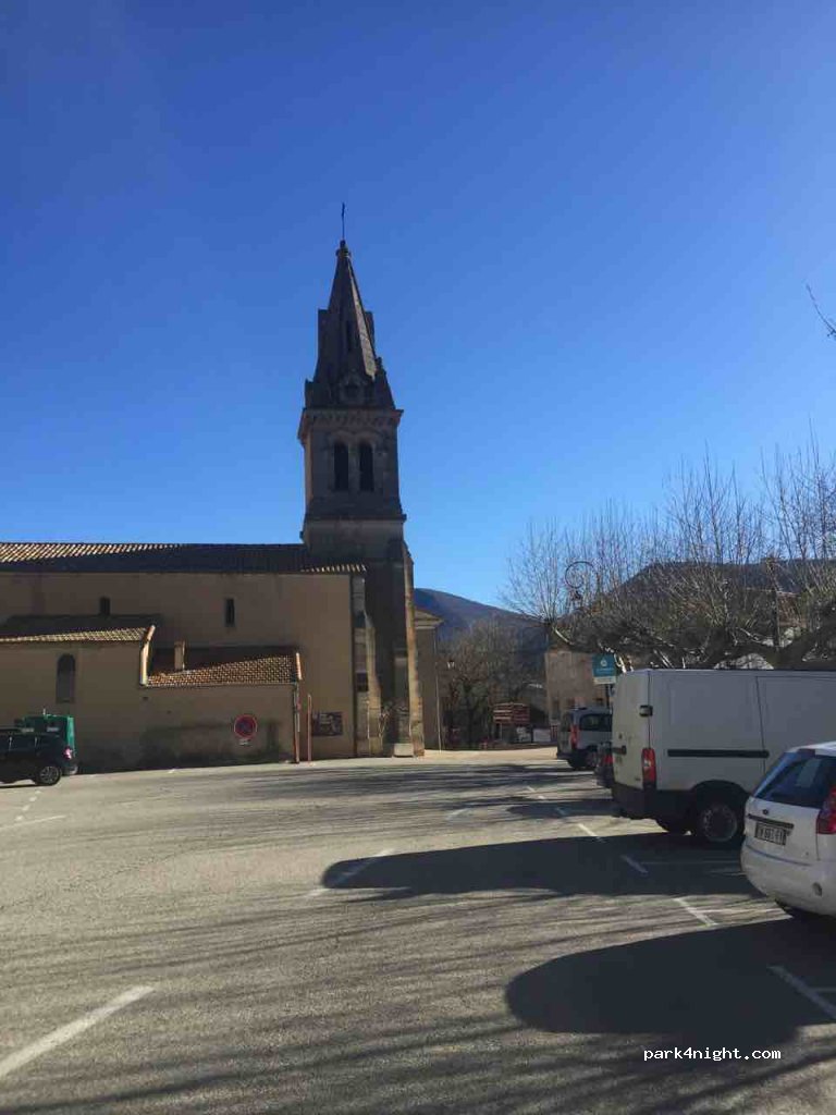 (26560) Séderon - 15 Place de l'Église — foto 3