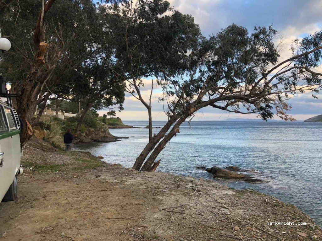 (854 00) Leros - Paraliaki Aliinton — foto 2