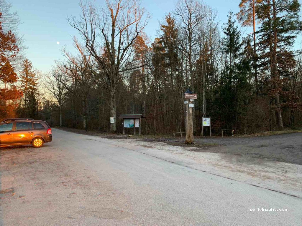 Parkplatz Saurucken — foto 3