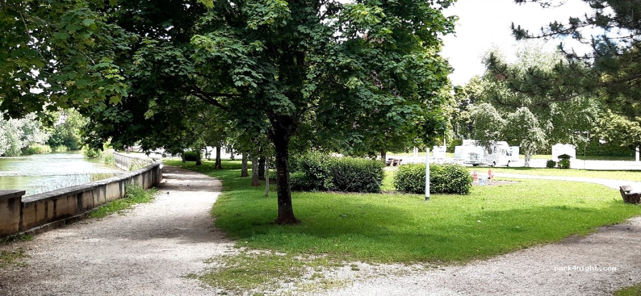 (25300) Pontarlier - 13 Rue Berlioz — foto 3