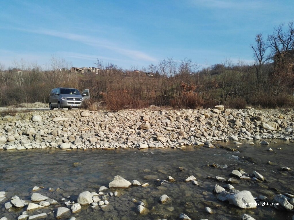 (29010) Vernasca - Strada Provinciale 21 — foto