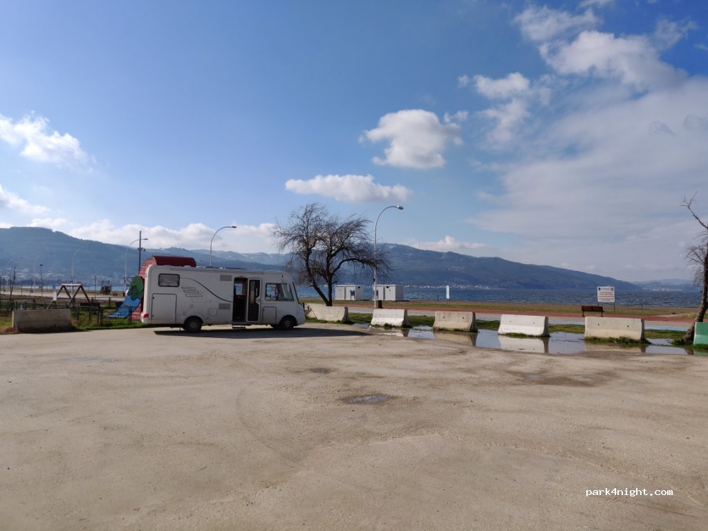 (16620)  - 35/31 682. Sokak — foto