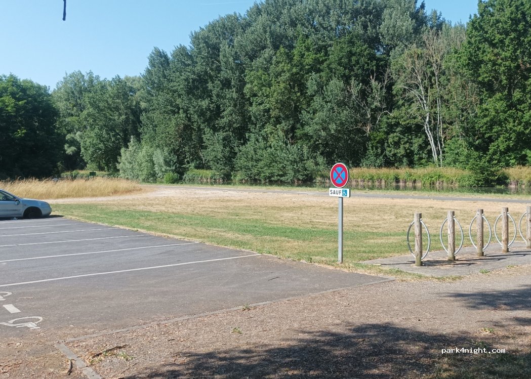 (45210) Nargis - 218 Route de Château Landon — foto 3