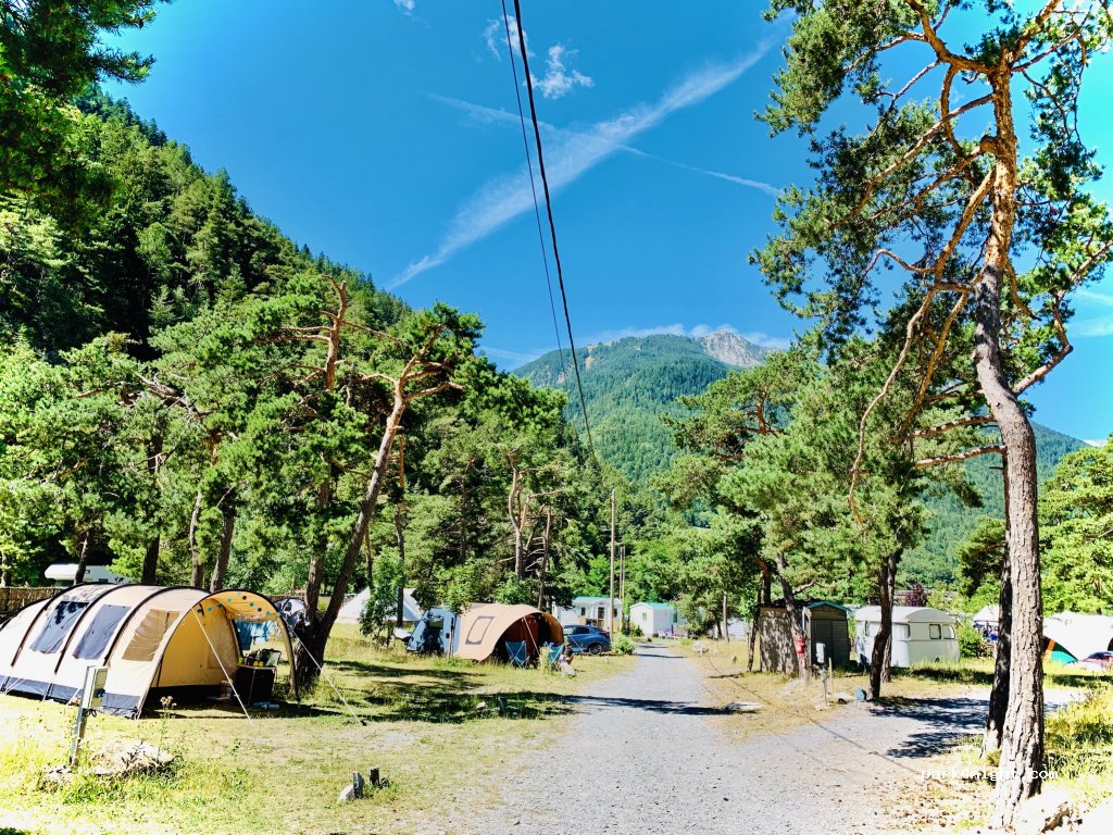 Camping River — foto