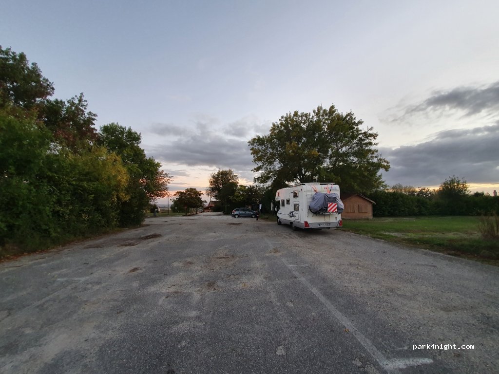 (31450) Montbrun-Lauragais - 2-6 L'Hom — foto 3