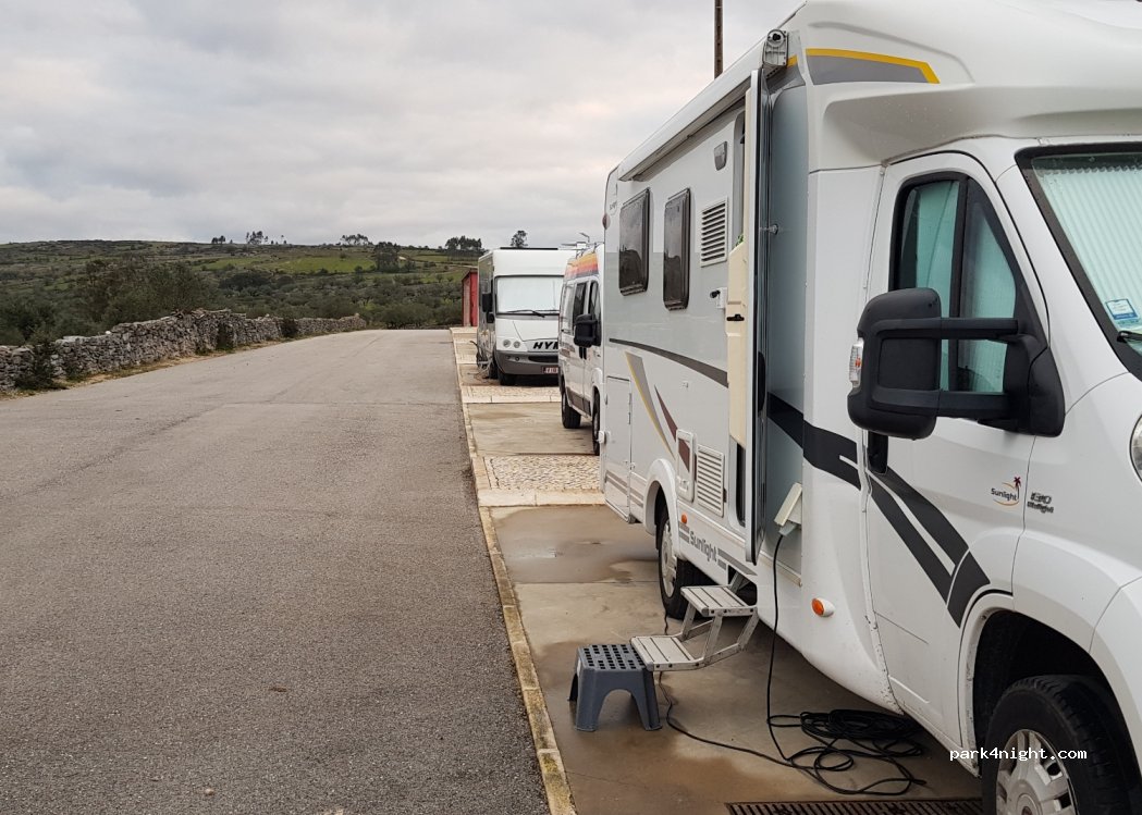 Área de Serviço de Autocaravanas de São Bento — foto 2