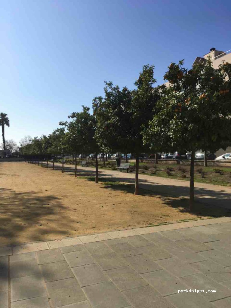 (41012) Sevilla - 11 Calle Luxemburgo — foto