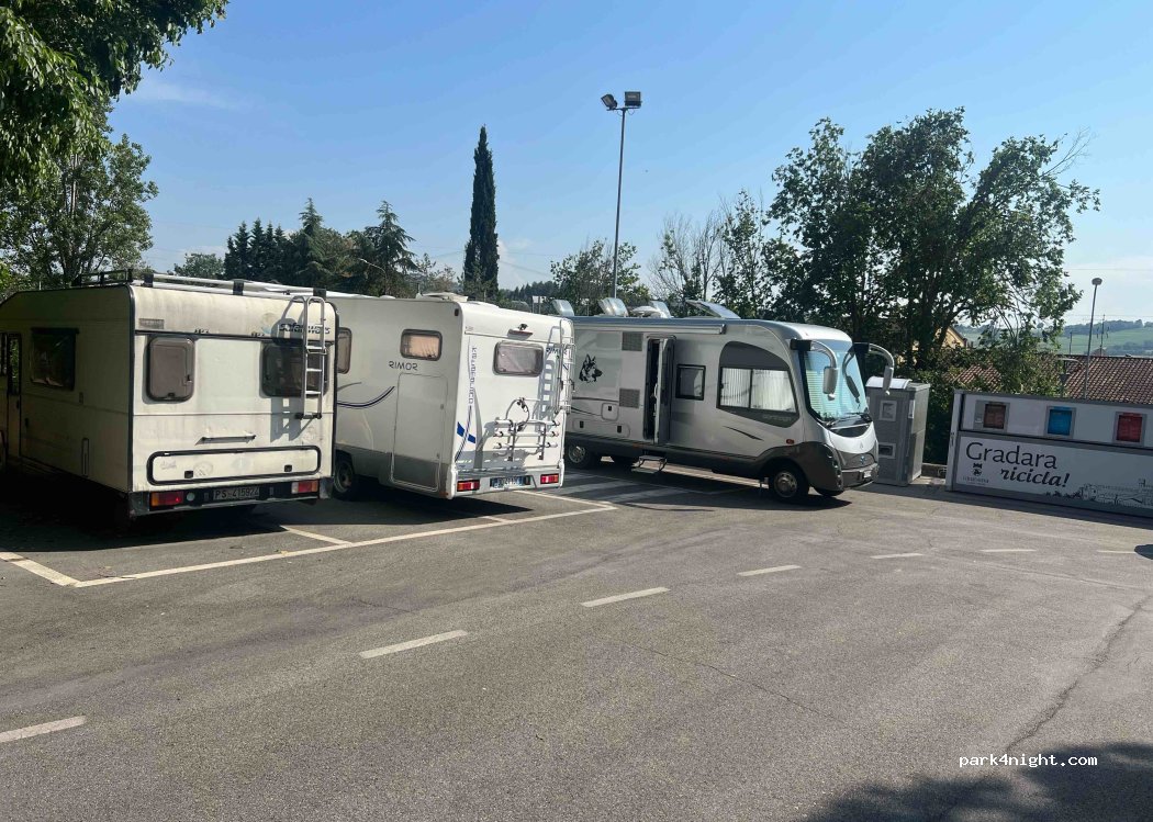 (61012) Gradara - 14 Via Cattolica — foto 4