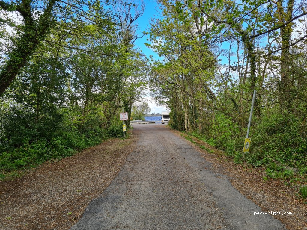 (E45) Youghall - Unnamed Road — foto