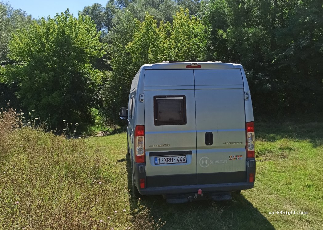 (8623) Konevets - Unnamed Road — foto