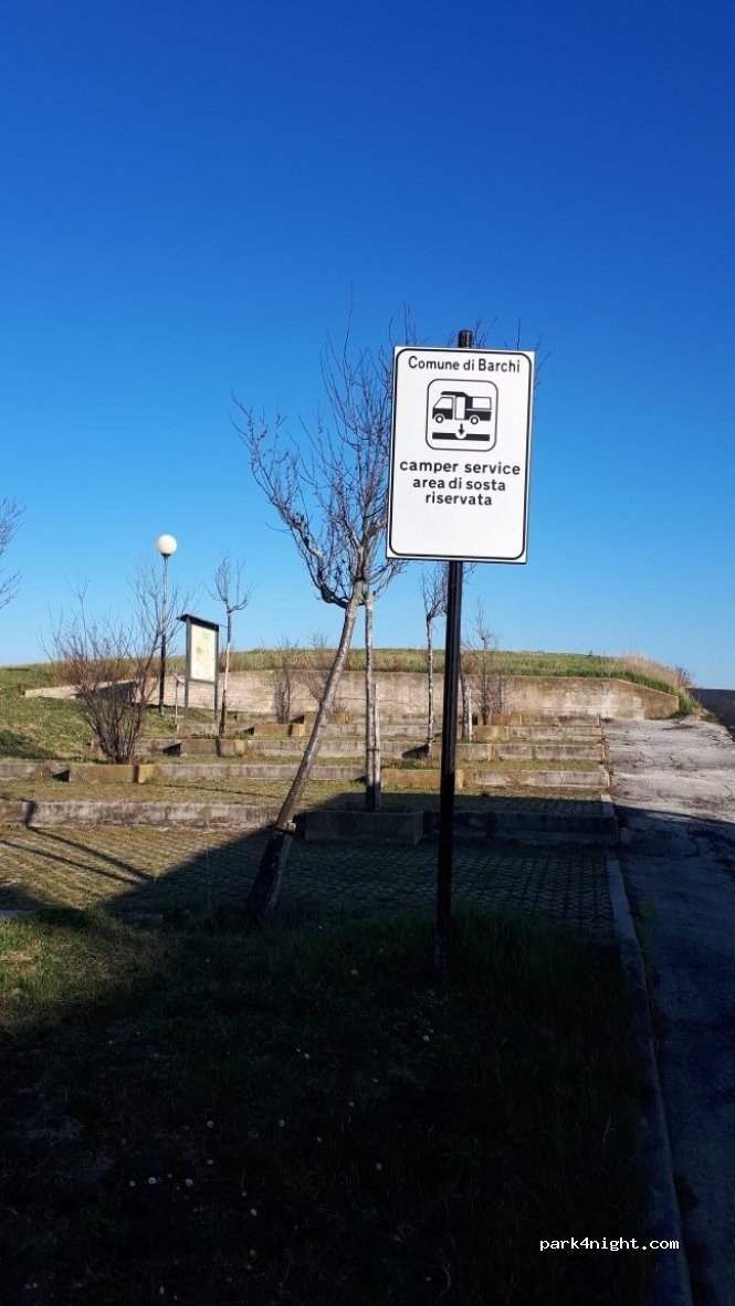 (61040) Barchi - 12 Via Dante Alighieri — foto
