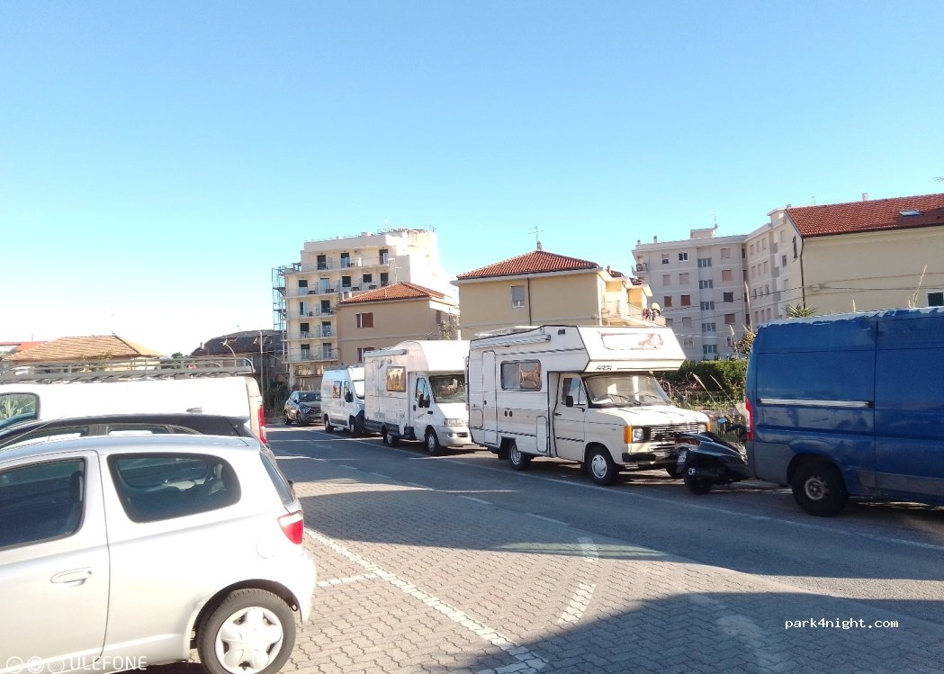 (17025) Loano - 12 Via Padre Enrico — foto 4