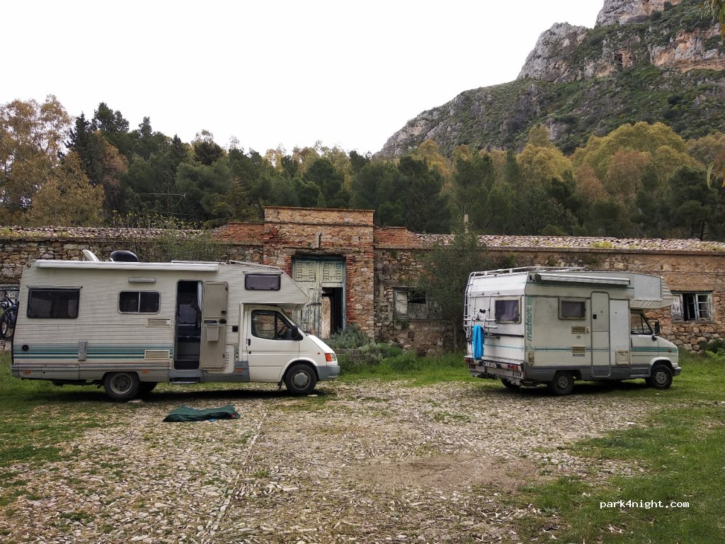 Pozza Acqua calda Sclafani Bagni — foto 2