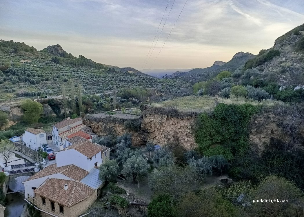 (02440) Molinicos - s/n Carretera Albacete — foto 3