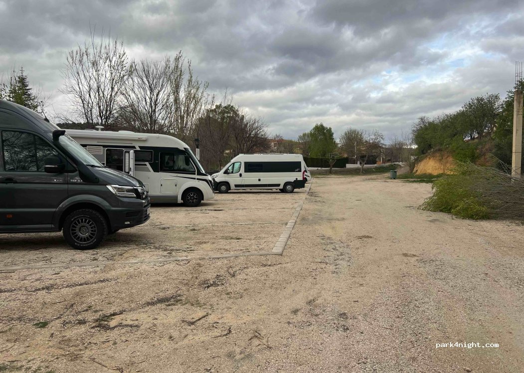 (02440) Molinicos - s/n Carretera Albacete — foto 4