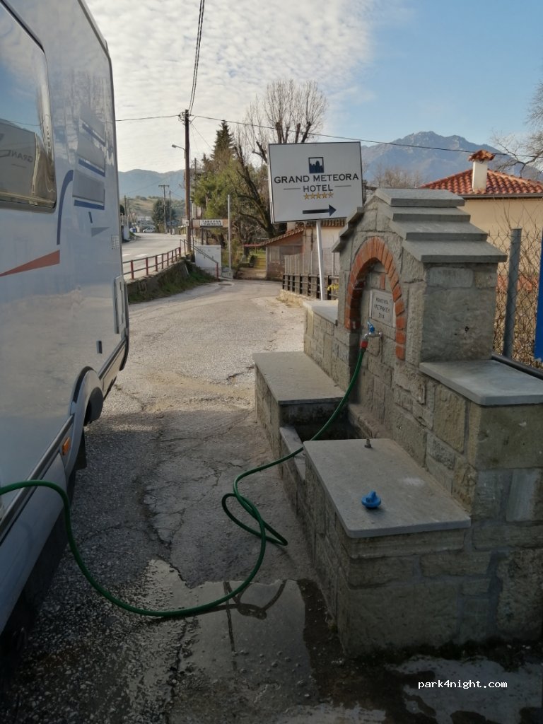 (422 00) Kastraki - Eparchiaki Odos Kalampaka — foto