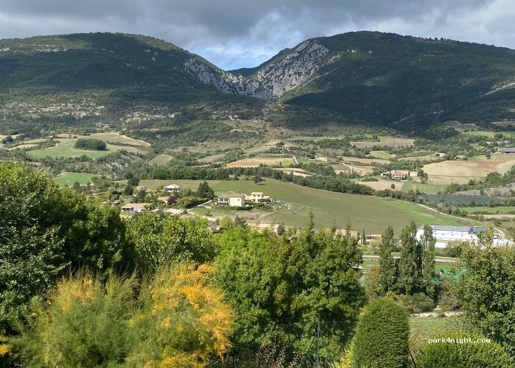 (26170) Saint-Auban-sur-l'Ouvèze - Le Village — foto 4
