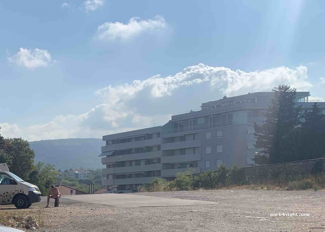 (51000) Rijeka - 34 Ulica Drage Šćitara — foto 3