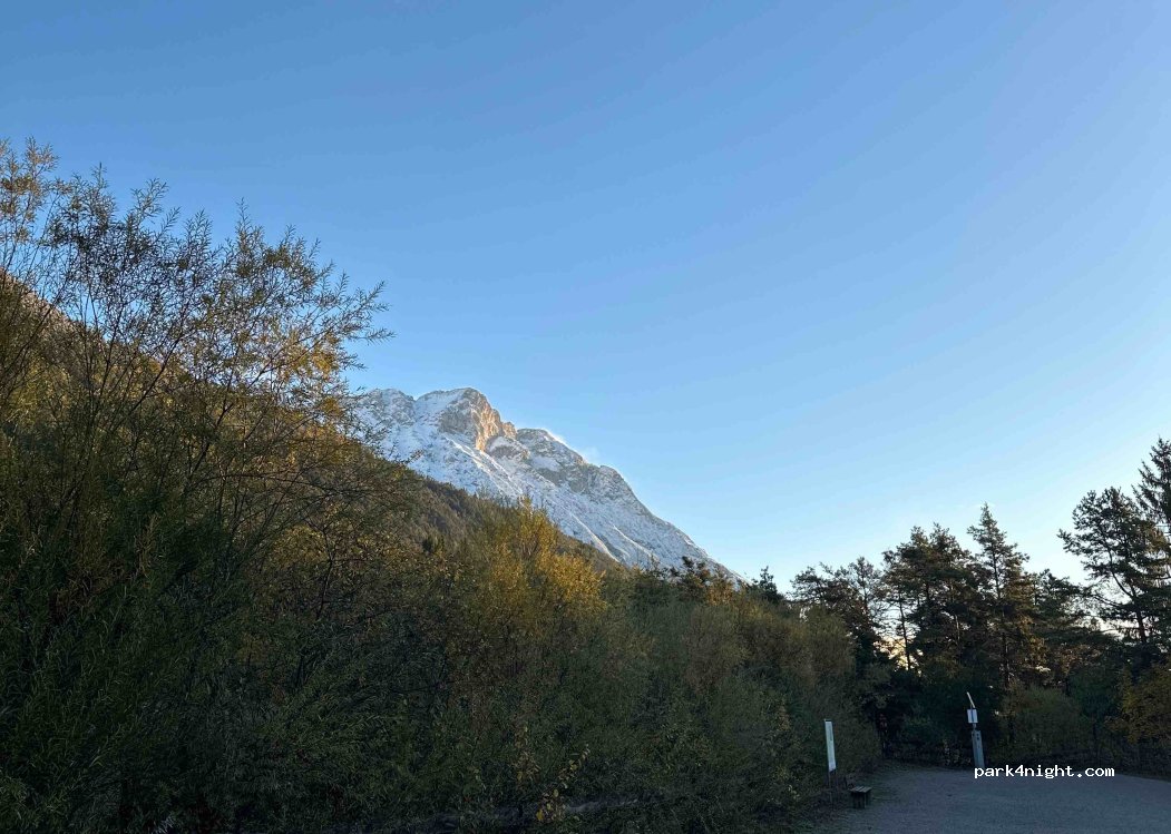 Parkplatz Wildermieming — foto 3