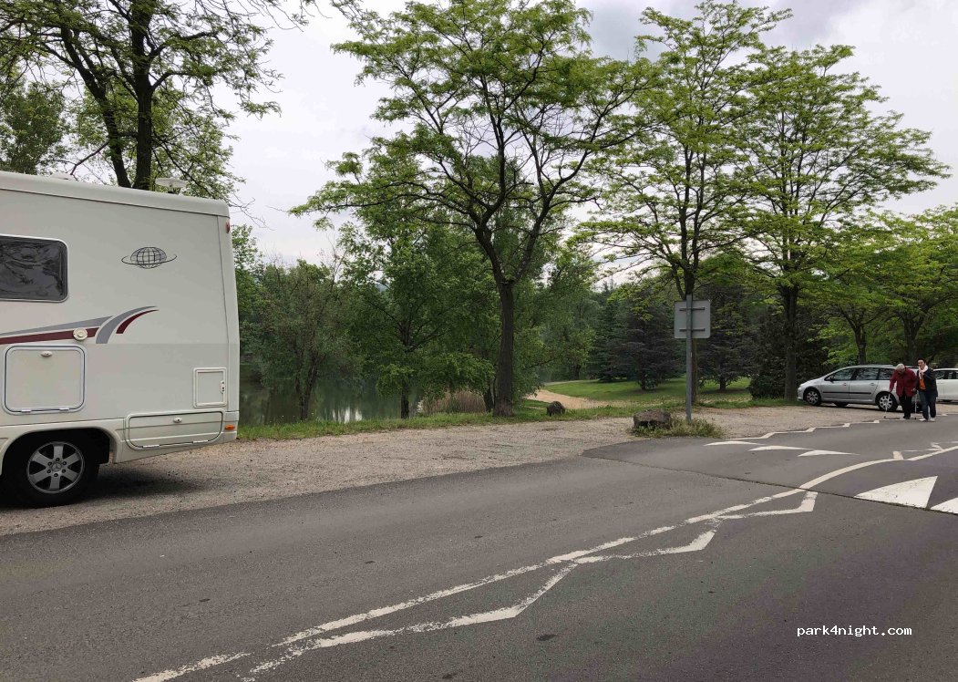 (63500) Issoire - Avenue du Docteur Bienfait — foto 2