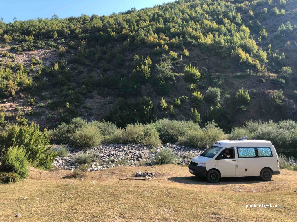 () Kukës Peshkopi - Unnamed Road — foto