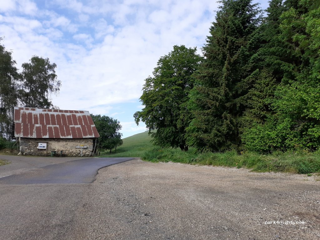 (38190) Hurtières - D255 — foto