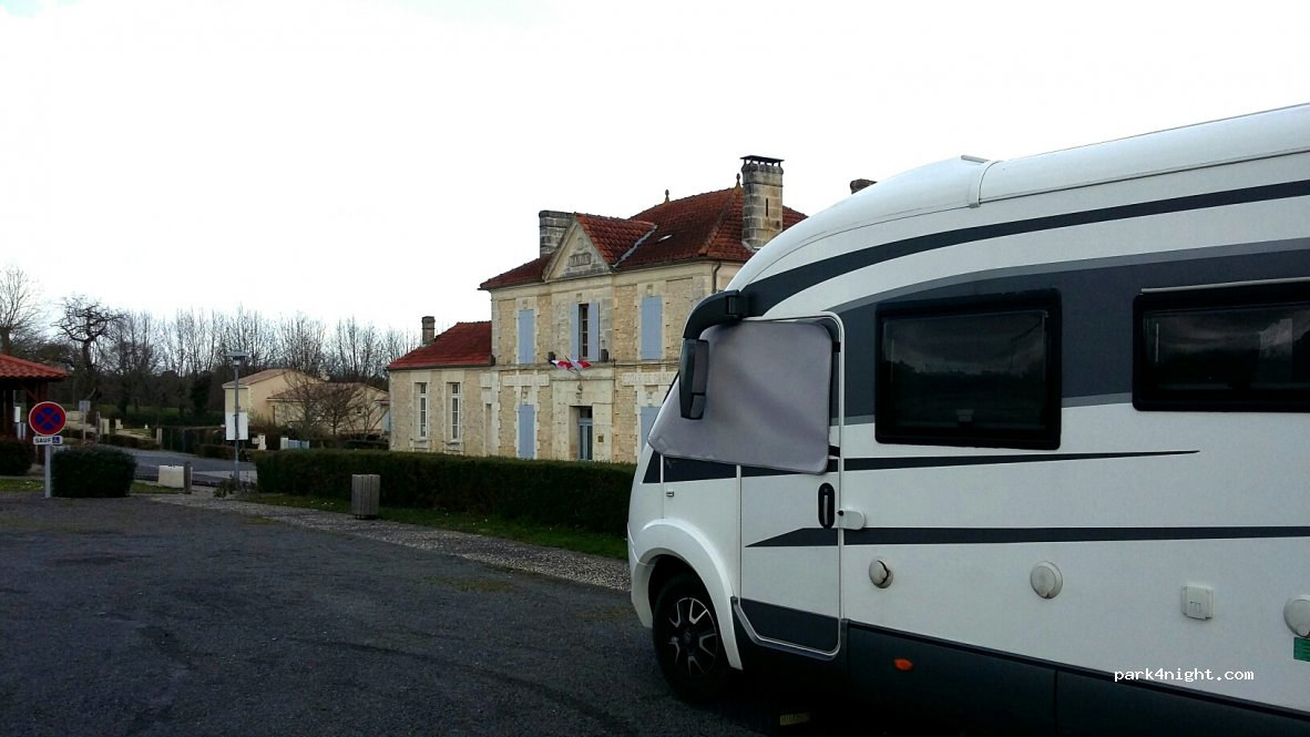 (16360) Touvérac - Chez Brillouet — foto