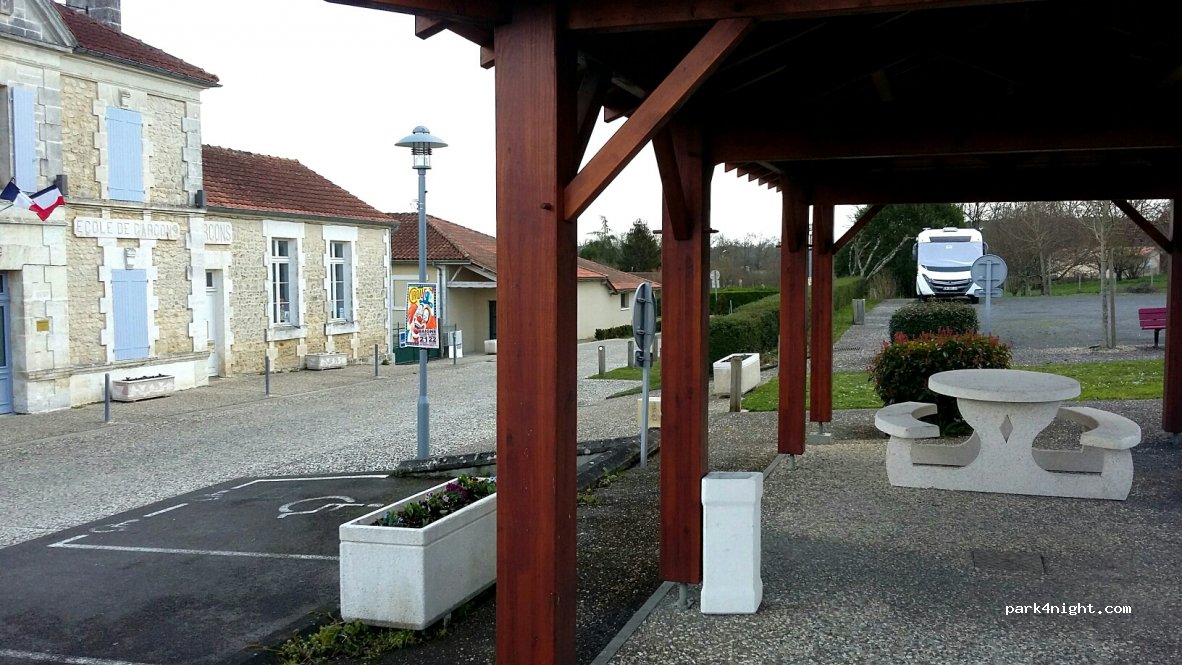 (16360) Touvérac - Chez Brillouet — foto 2