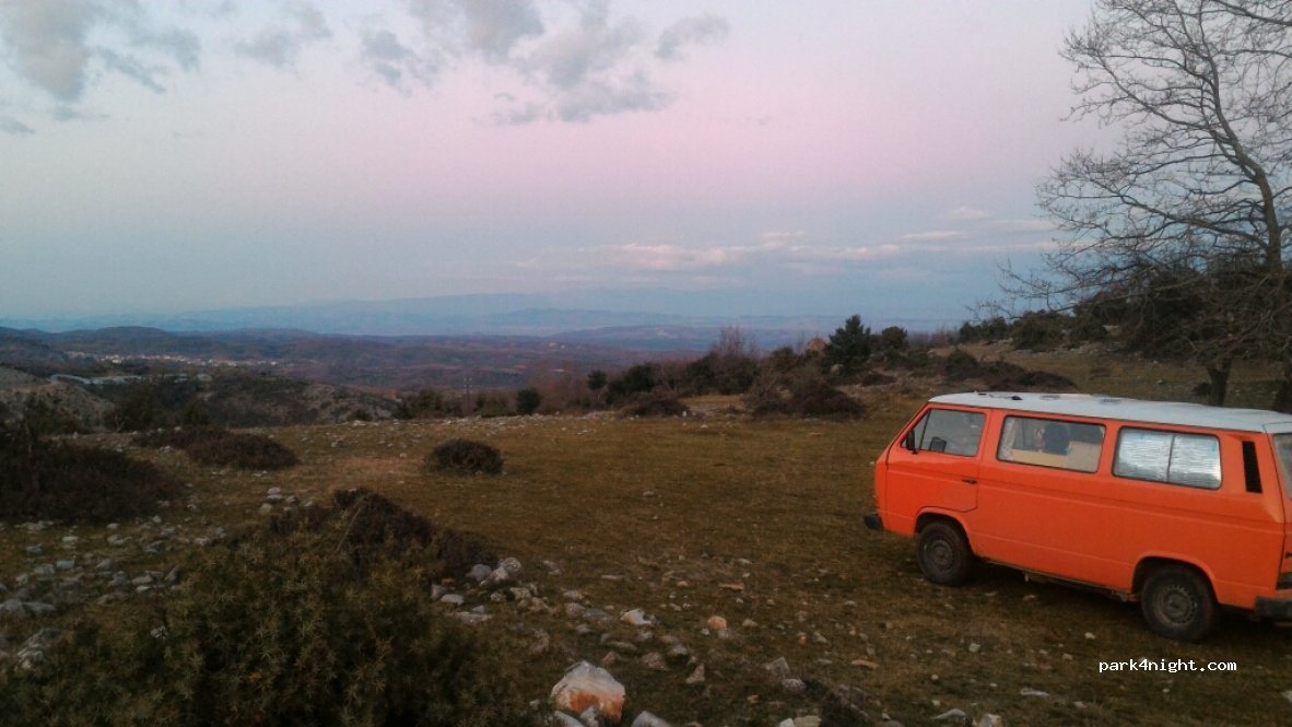(613 00) Griva - Unnamed Road — foto