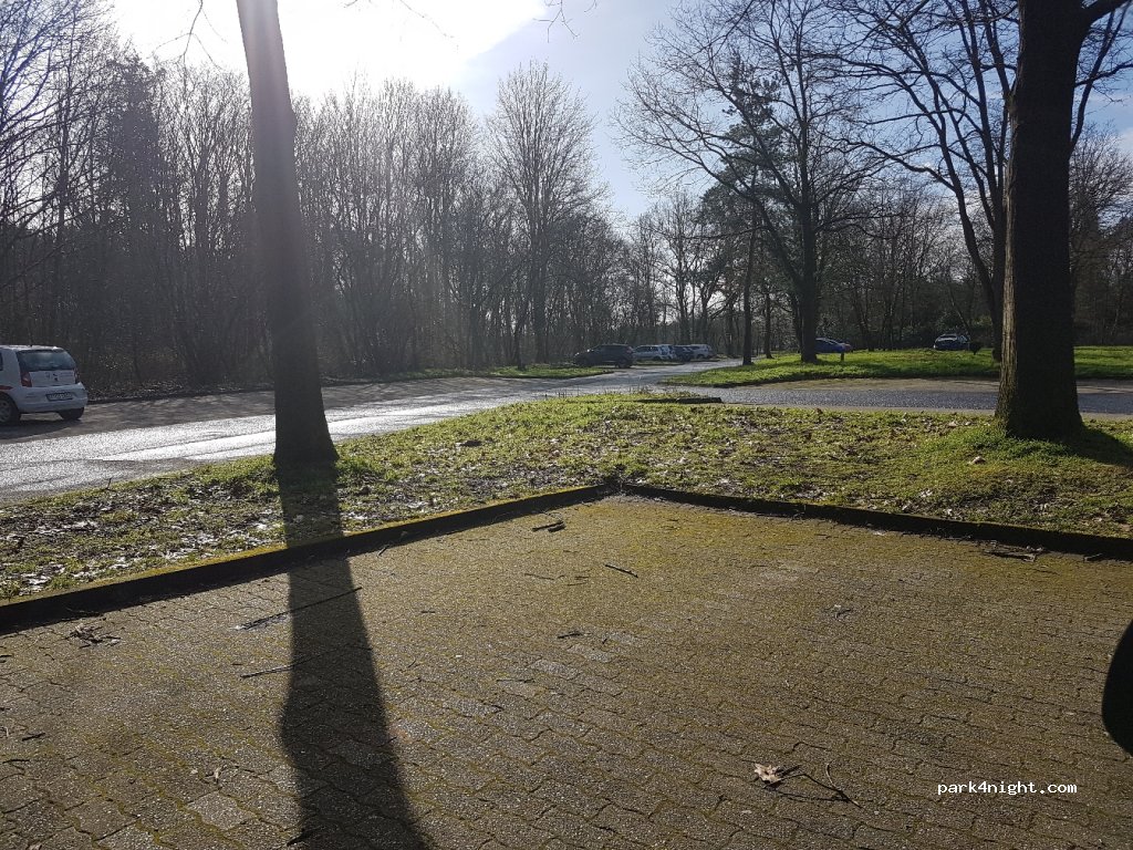 Parkplatz Wildpark Dünnwald — foto 2