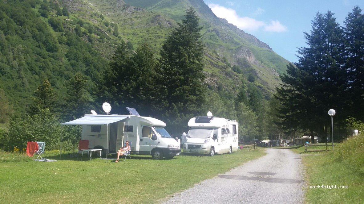 Camping Intercommunal du Lac d'Estaing — foto