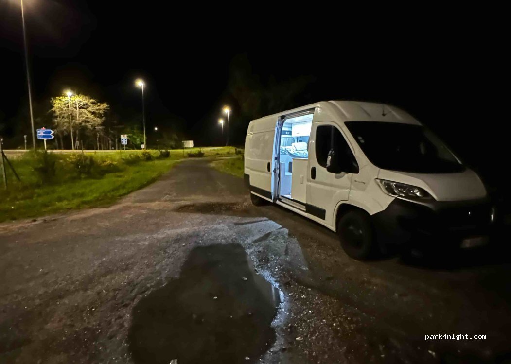 (41300) Salbris - 67 Avenue de Romorantin-Lanthenay — foto 3