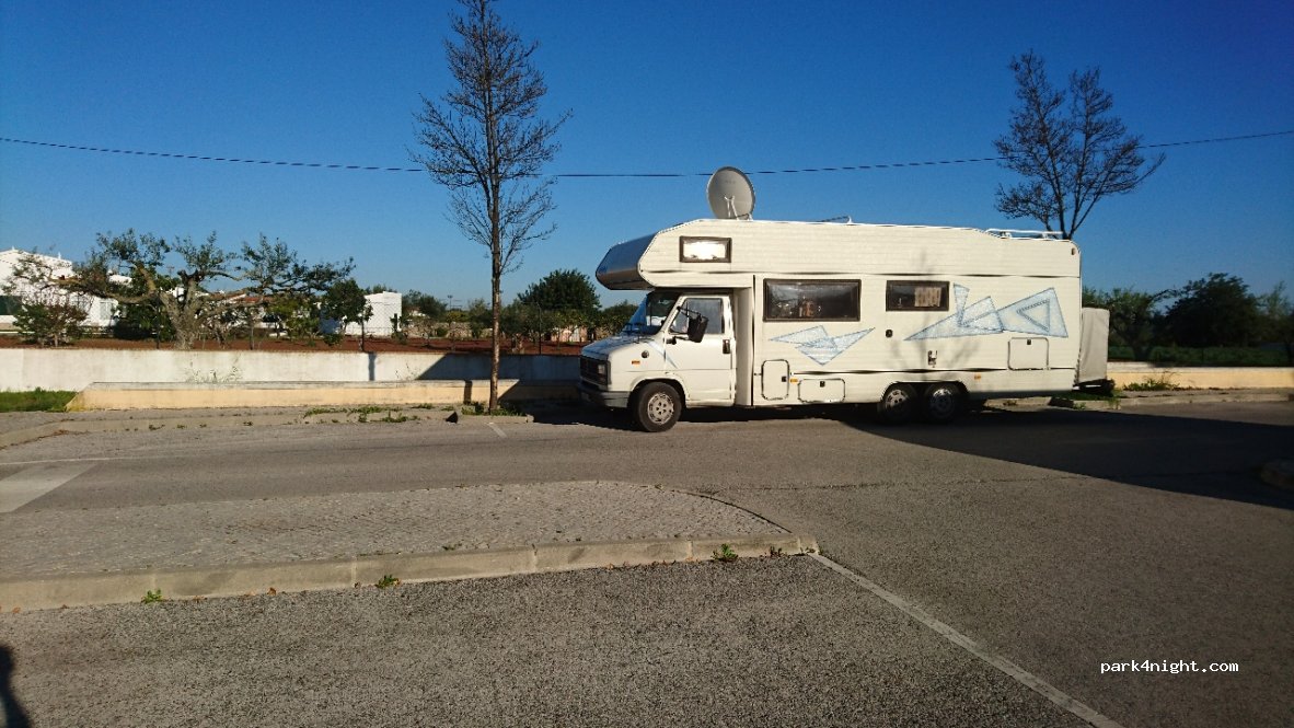 (8150) São Brás de Alportel - R. Cinco de Outubro — foto 2