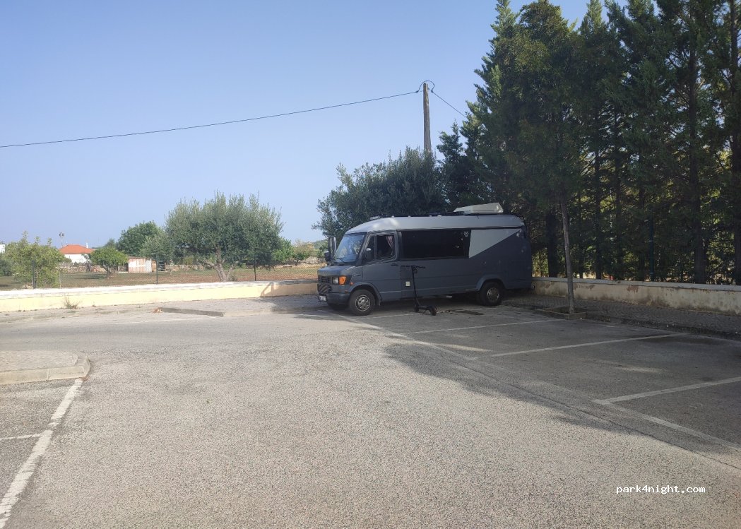 (8150) São Brás de Alportel - R. Cinco de Outubro — foto 3