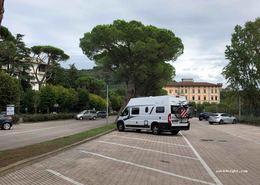 Area di Parcheggio — foto 2