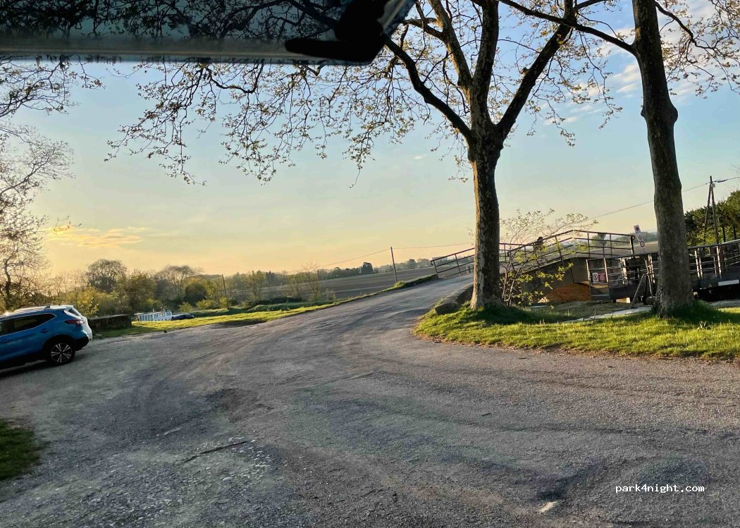 (11400) Mas-Saintes-Puelles - — foto 3