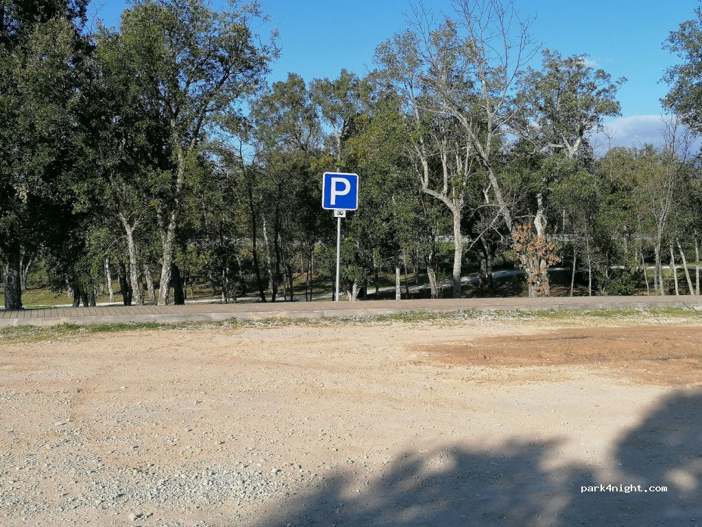 (3200) Lousã - Alameda Juiz Conselheiro Neves Ribeiro — foto 4