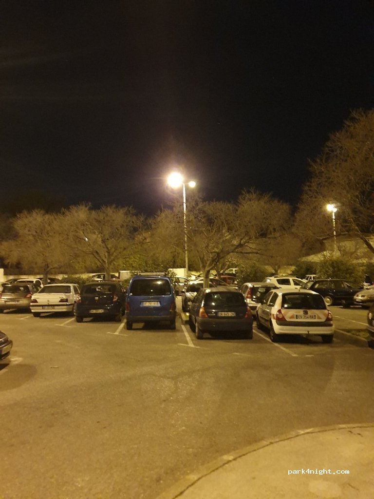 (13600) La Ciotat - 7023 Avenue Francisco Ferrer — foto 2