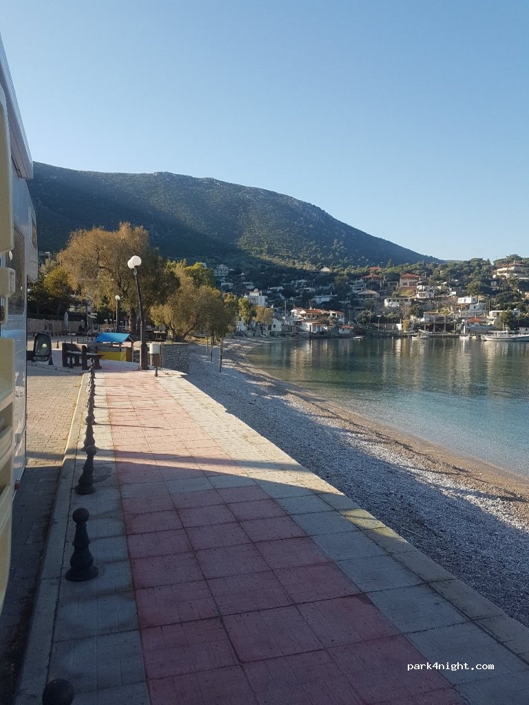 (322 00) Agios Vasilios - — foto 2