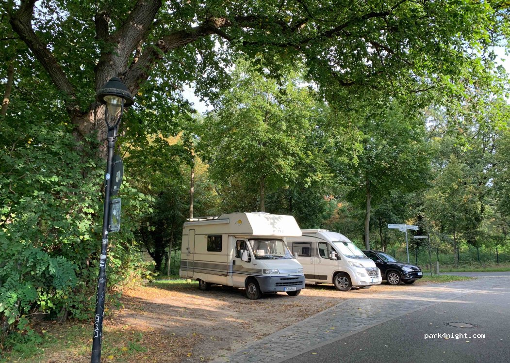 (14482) Potsdam - 1 Hoher Weg — foto