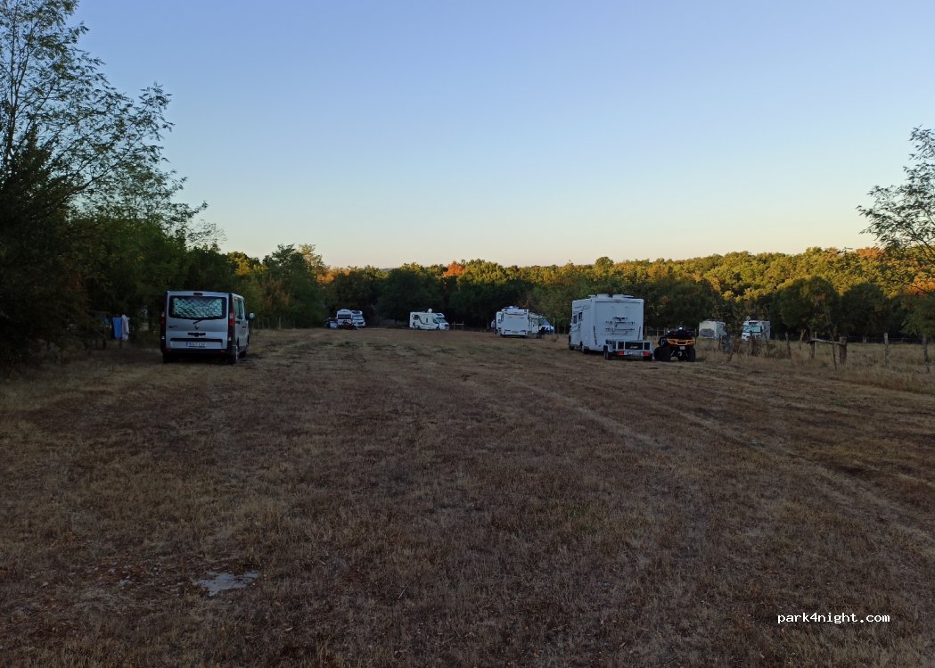 camping reflets de ferme — foto 2