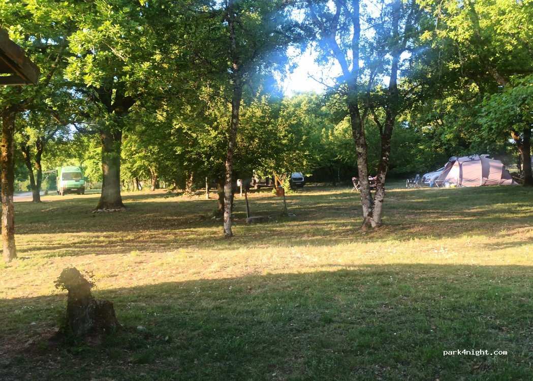 camping reflets de ferme — foto 3