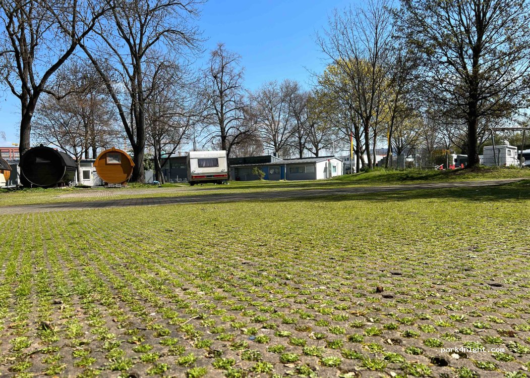 Camping Cannstatter Wasen — foto 3