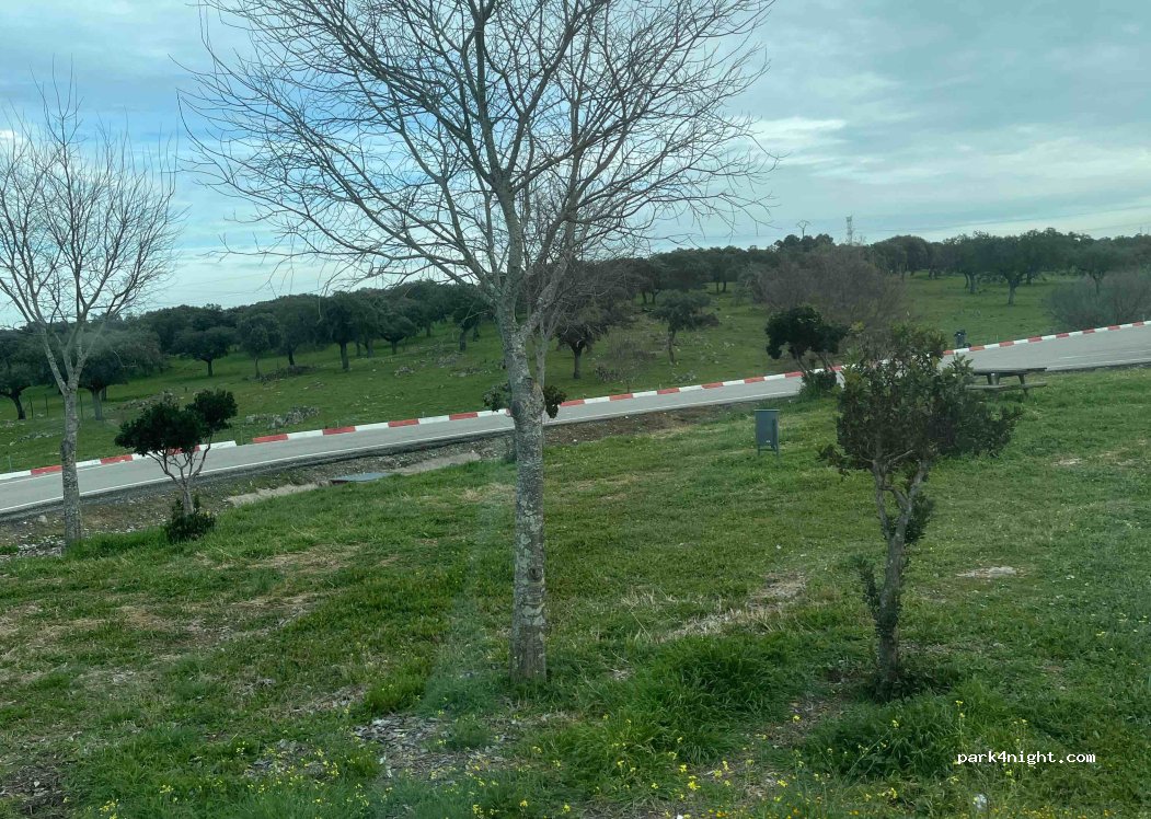 (10290) Trujillo - Paseo de Extremadura — foto 2