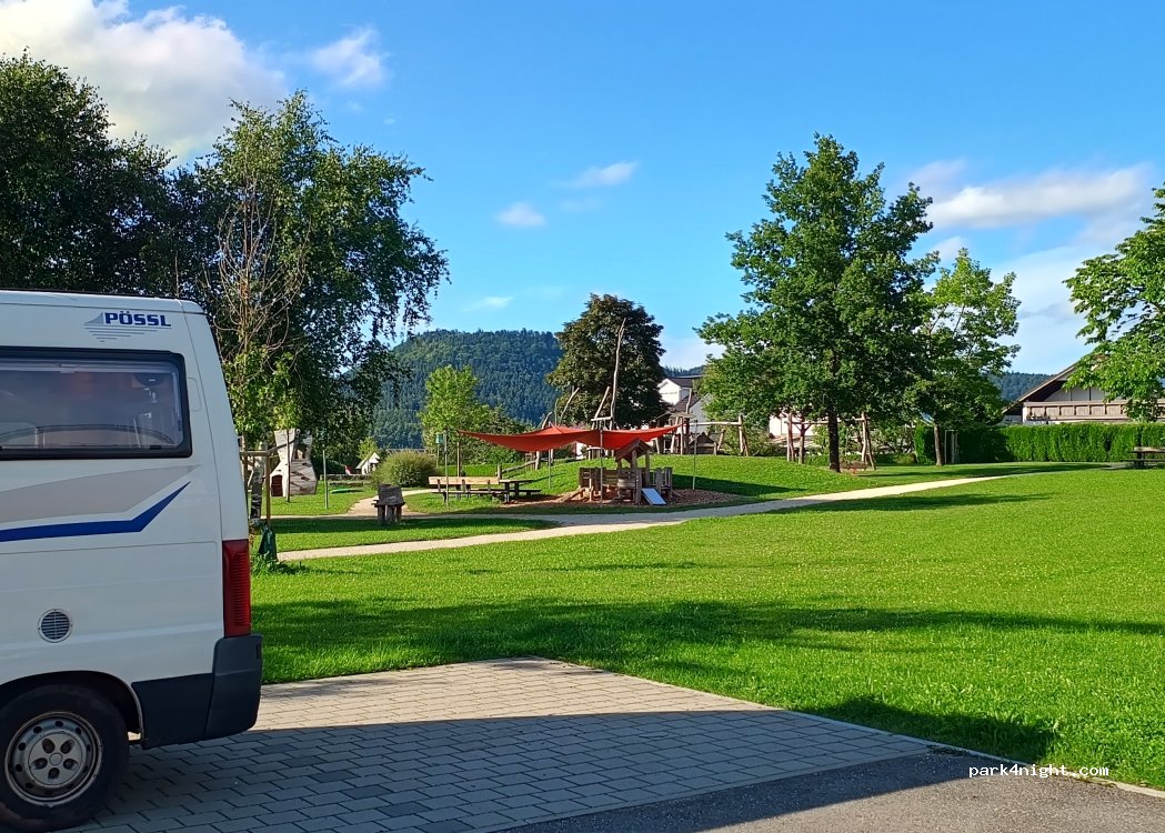 Wohnmobilstellplatz am Jurabad — foto 5