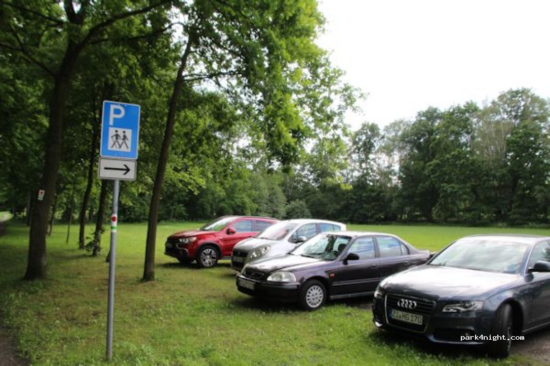 Parkplatz am Grenzübergang D-CZ — foto