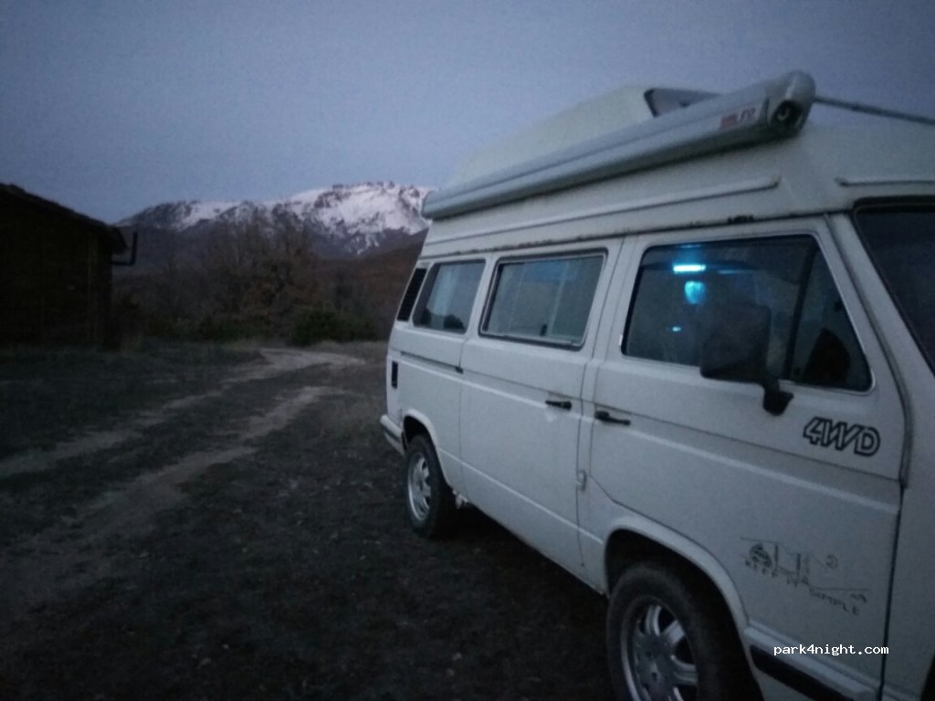 (530 77)  - Ethniki Odos Kastorias Prespon — foto 2