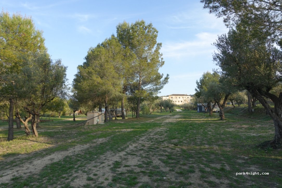 Camping rural La Masia — foto